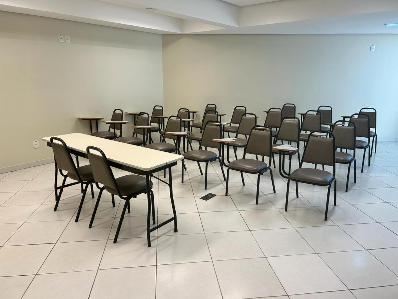 Hotel Metropolitan Canoas Каноас Екстер'єр фото