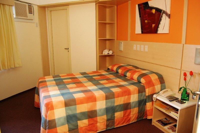 Hotel Metropolitan Canoas Каноас Екстер'єр фото